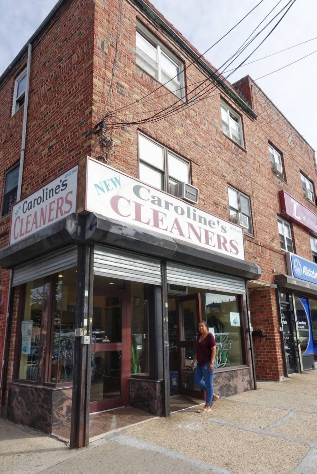 Caroline’s Cleaners | 8001 31st Ave, East Elmhurst, NY 11370, USA | Phone: (718) 898-4555