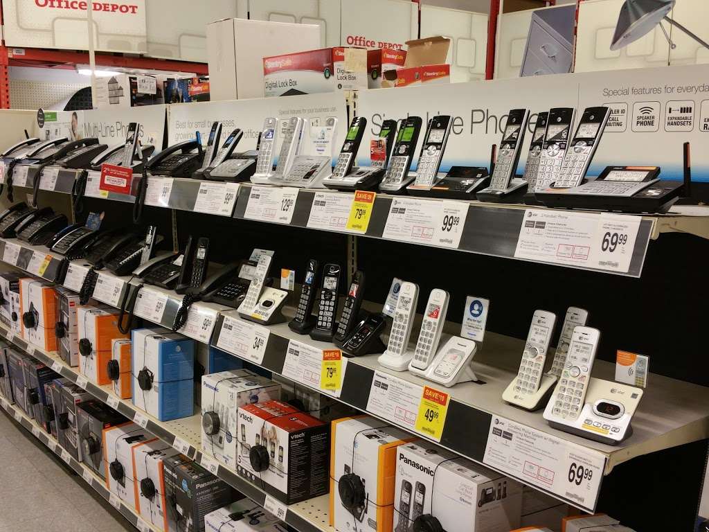 Office Depot | 650 N University Dr, Pembroke Pines, FL 33024, USA | Phone: (954) 433-2771