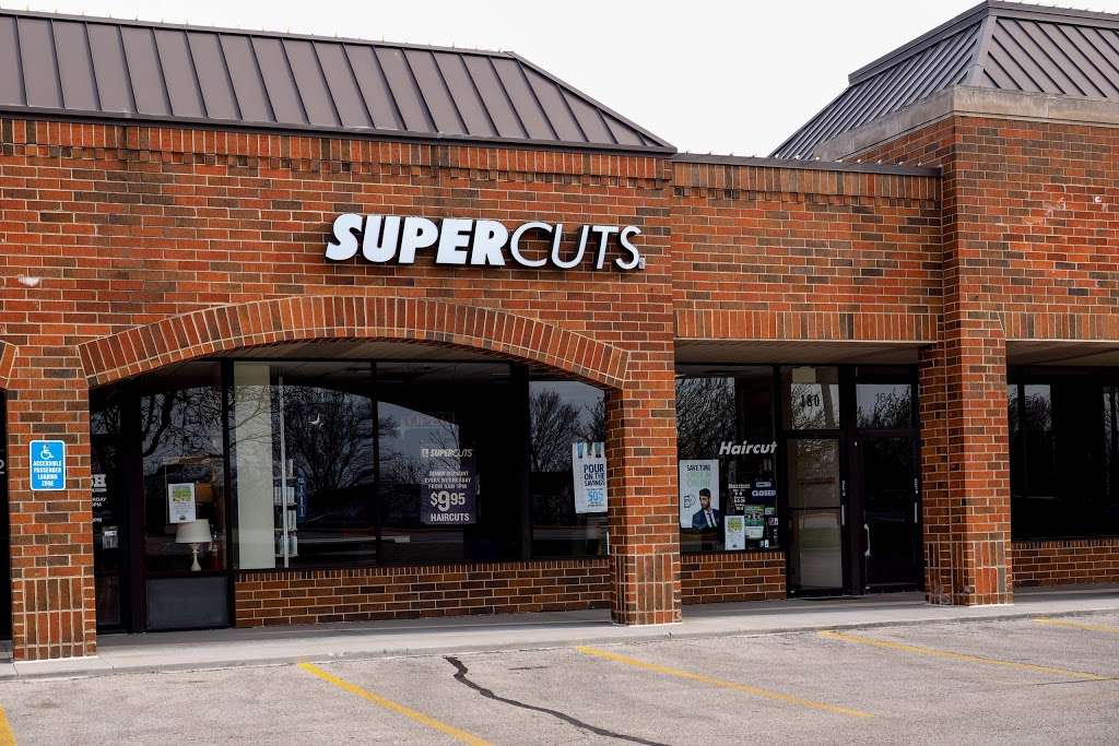 Supercuts | 180 Danada Square W, Wheaton, IL 60189, USA | Phone: (630) 510-8232