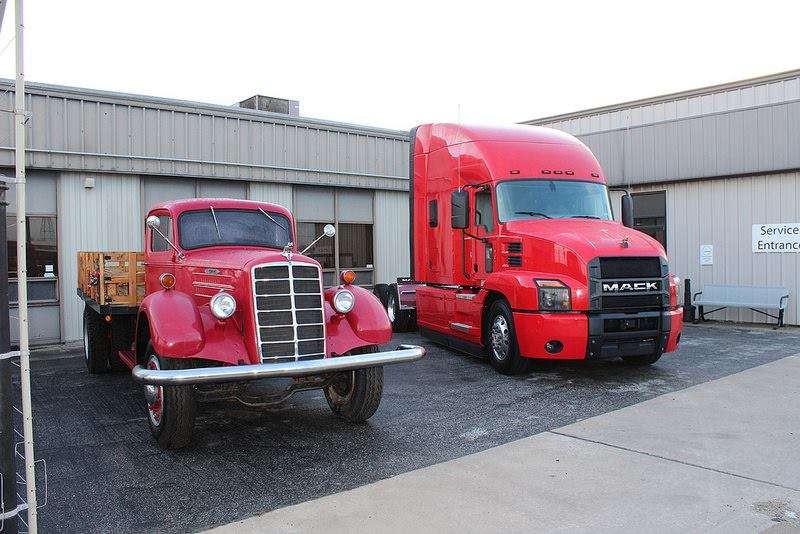 Vanguard Truck Center - Houston Mack Isuzu | 5216 N McCarty St, Houston, TX 77013, USA | Phone: (800) 364-6225