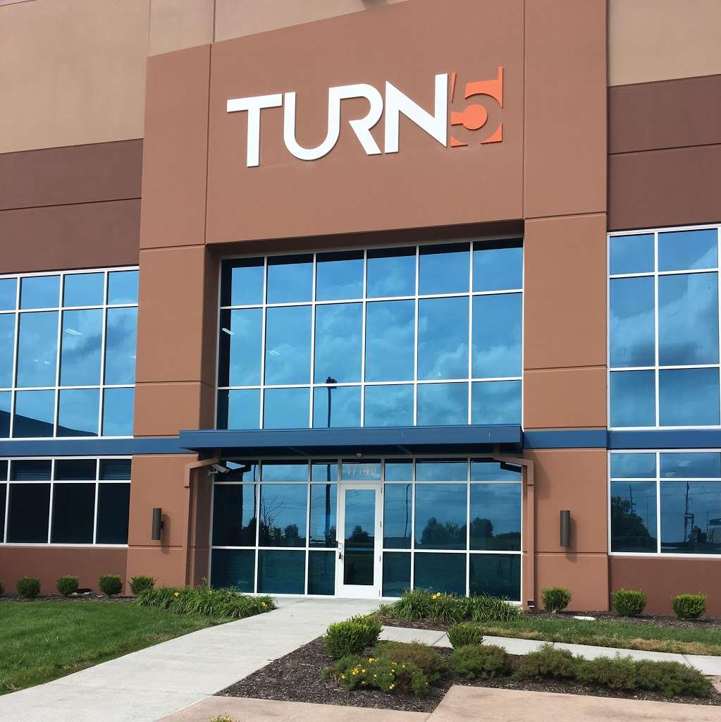 Turn5 Fulfillment Center | 17700 College Blvd, Lenexa, KS 66219, USA