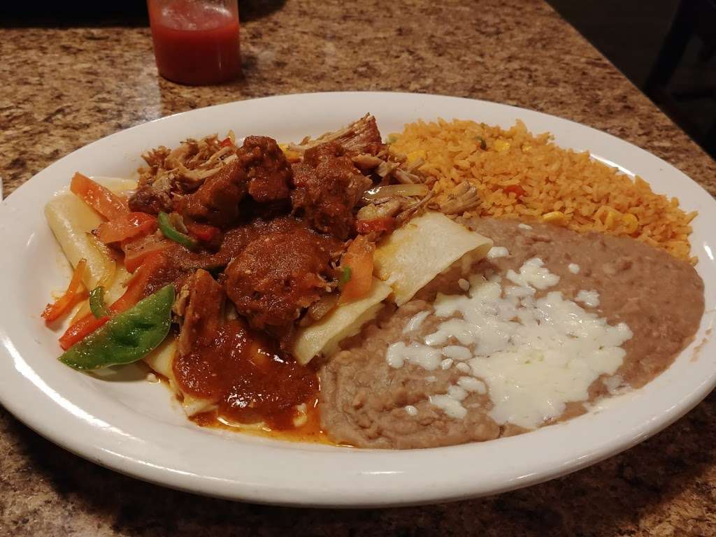 Tampico Authentic Mexican Restaurant | 215 Delaware St, Leavenworth, KS 66048 | Phone: (913) 682-5600