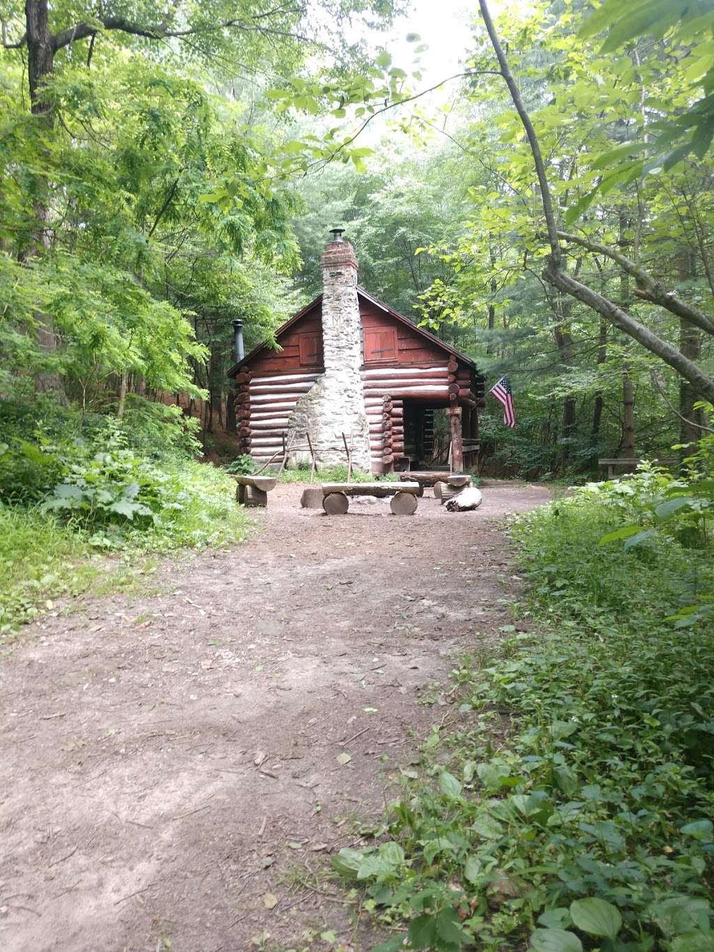 Milesburn Cabin (PATC), Shippensburg, PA | Milesburn Rd, Shippensburg, PA 17257, USA | Phone: (703) 242-0693