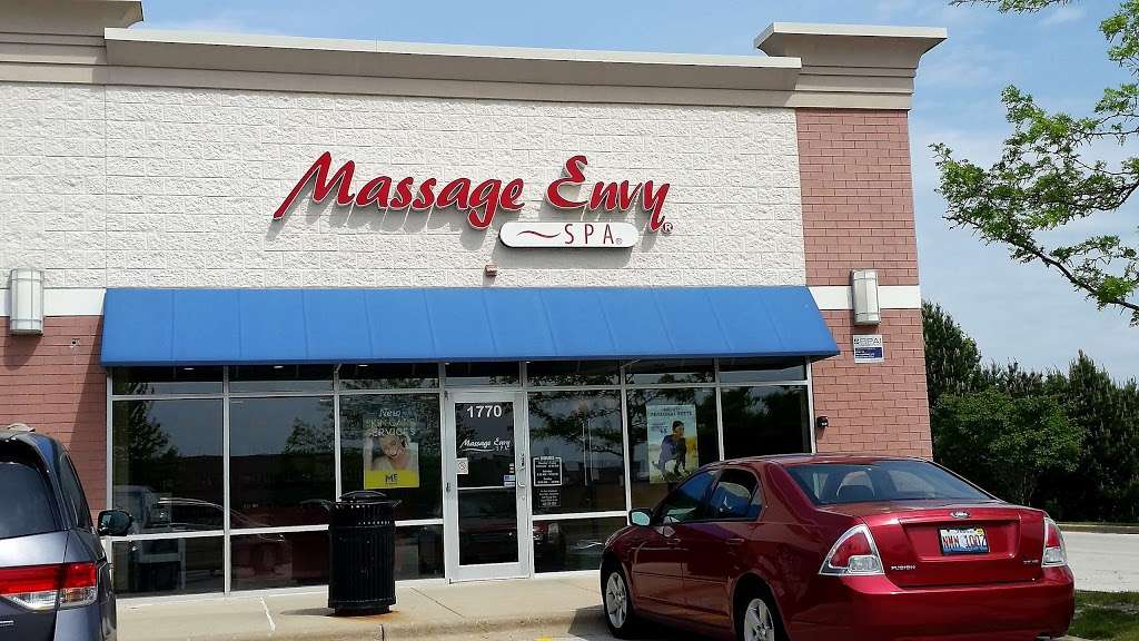 Massage Envy - Oswego | 1770 Douglas Rd, Oswego, IL 60543 | Phone: (630) 554-5055