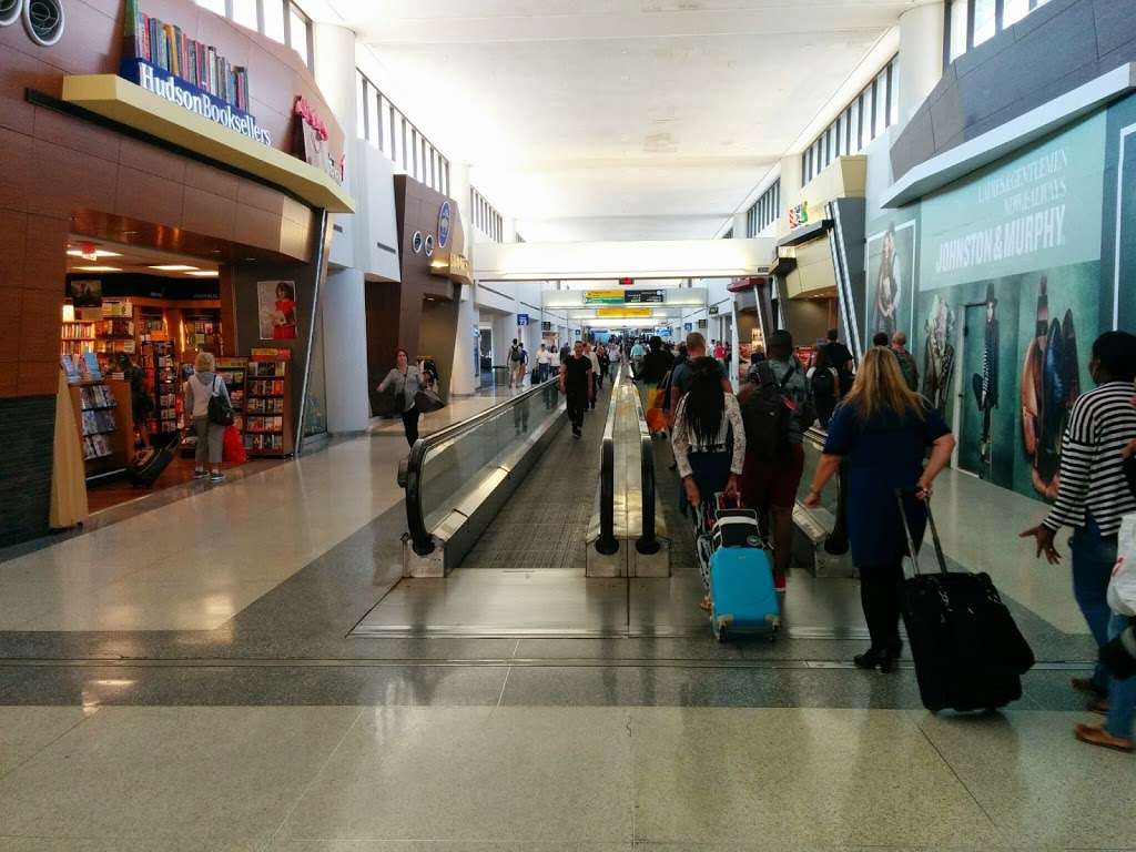 Newark Liberty International Airport | 3 Brewster Rd, Newark, NJ 07114, USA | Phone: (973) 961-6000