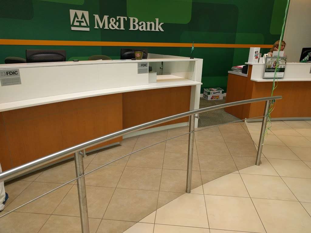 M&T Bank | 5075 US-9W, Newburgh, NY 12550, USA | Phone: (845) 565-3000