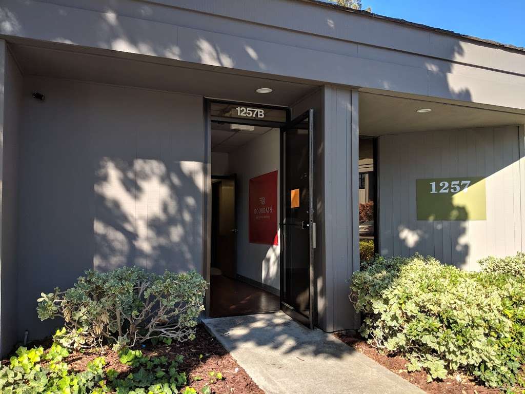 DoorDash On-Boarding Center - Santa Clara/Sunnyvale | 1257B, Oakmead Pkwy, Sunnyvale, CA 94085