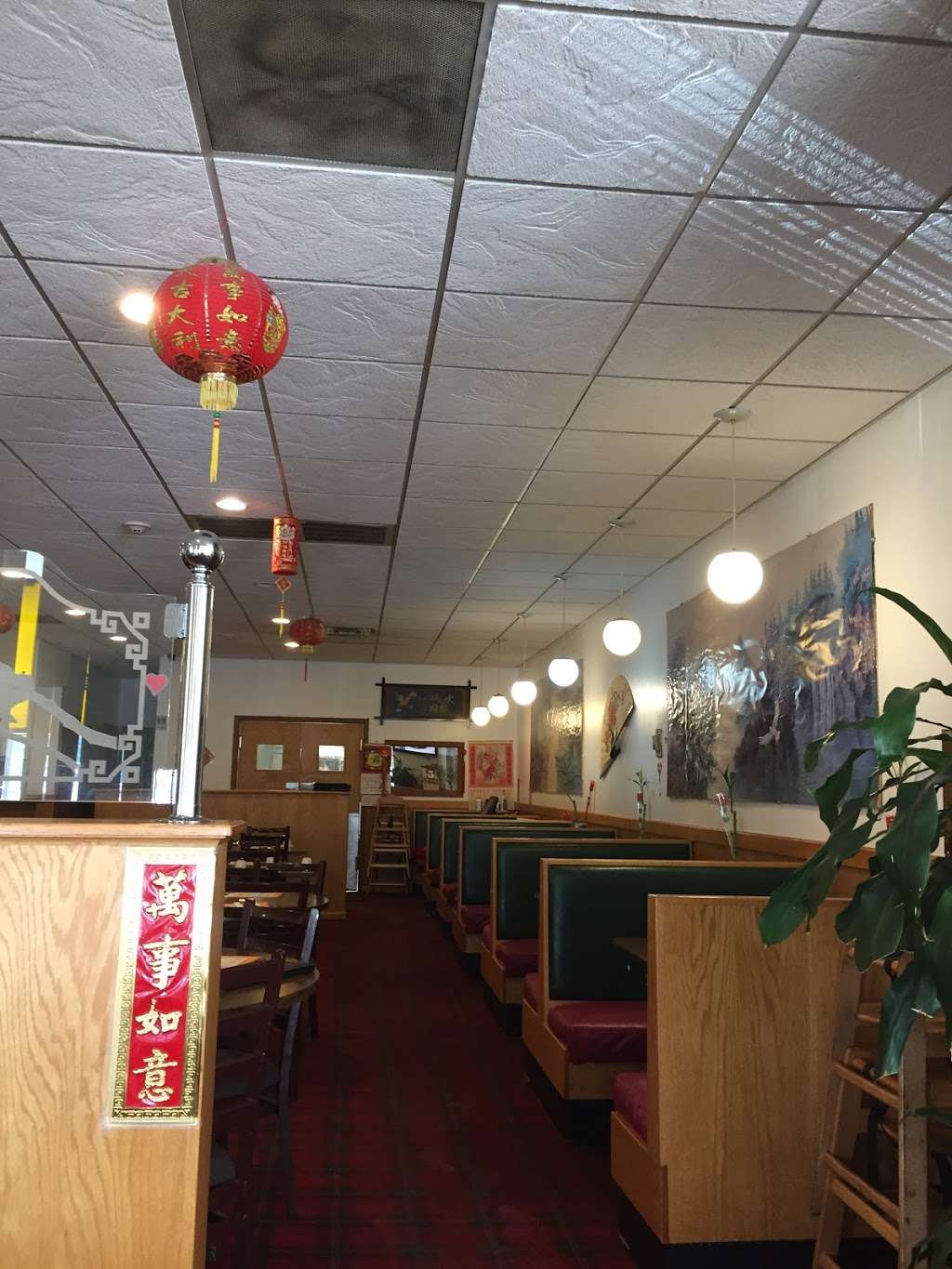 New Hunan Restaurant | 150 S Kennedy Dr #12, Carpentersville, IL 60110, USA | Phone: (847) 428-3331