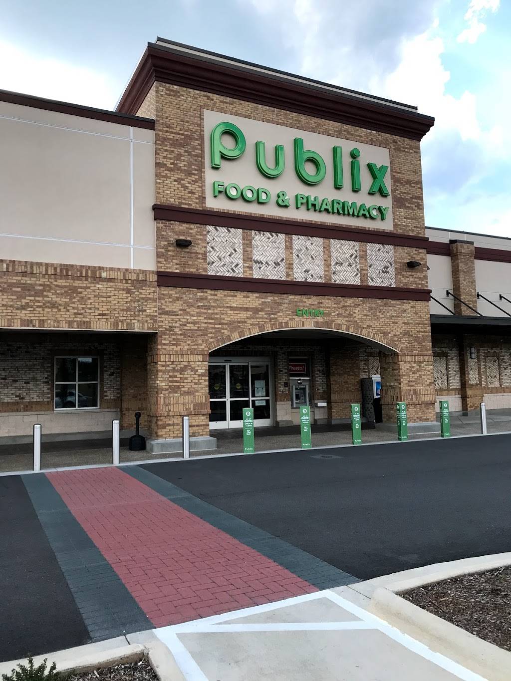 Publix Super Market at Peace Haven Village | 3150 Gammon Ln, Clemmons, NC 27012, USA | Phone: (336) 766-2069