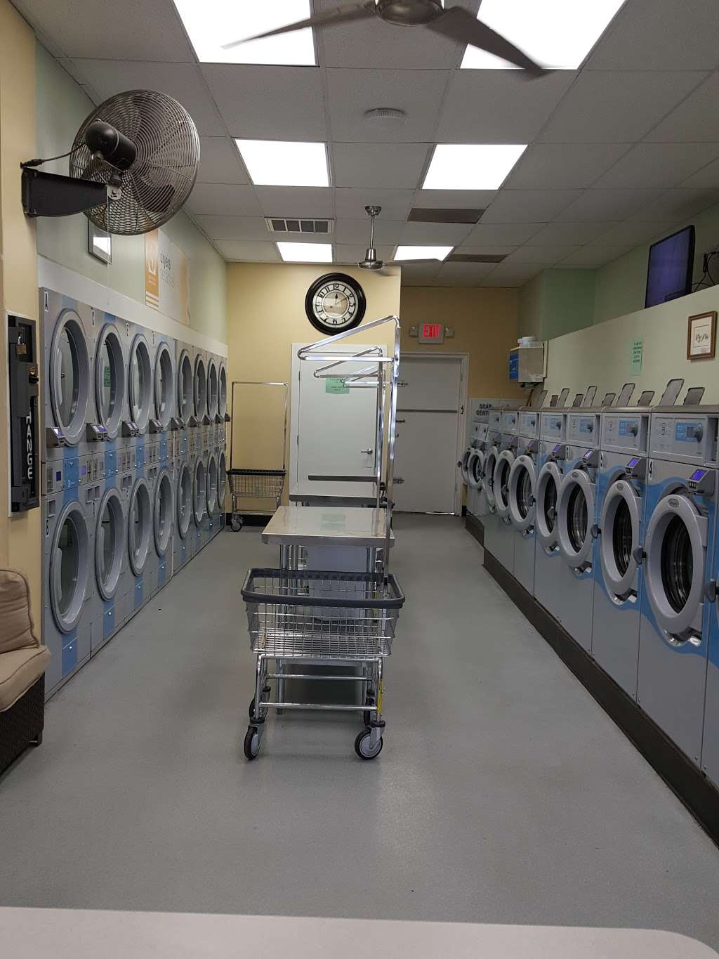 Ocean Suds Laundromat | 18675 Coastal Hwy, Rehoboth Beach, DE 19971, United States | Phone: (302) 703-6602