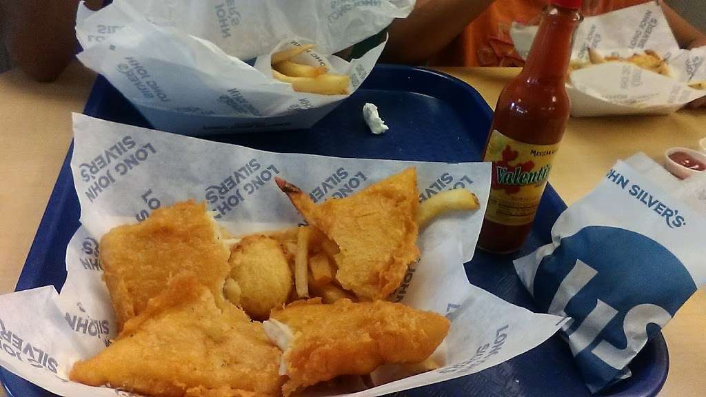 Long John Silvers | 6201 Crawfordsville Rd, Indianapolis, IN 46224 | Phone: (317) 248-0565