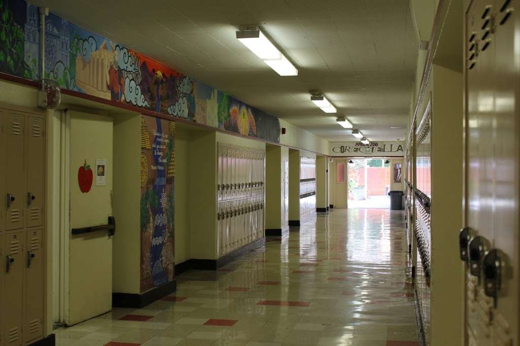 Cleveland High School | 8140 Vanalden Ave, Reseda, CA 91335, USA | Phone: (818) 885-2300