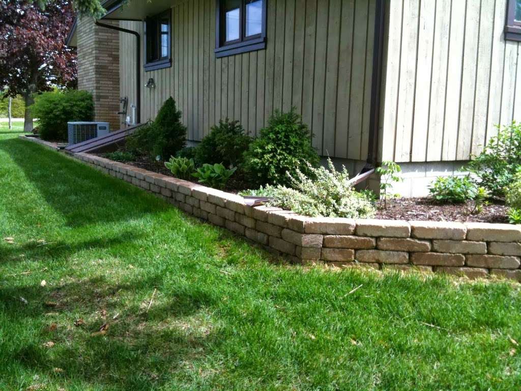 Choice Landscaping LLC | 5267 S Whitnall Ave, Cudahy, WI 53110, USA | Phone: (414) 764-2300