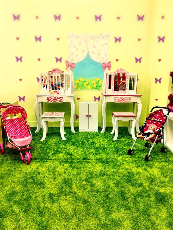 LiL Giggles Play Cafe | 455 U.S. 9, Englishtown, NJ 07726, USA | Phone: (732) 851-5555