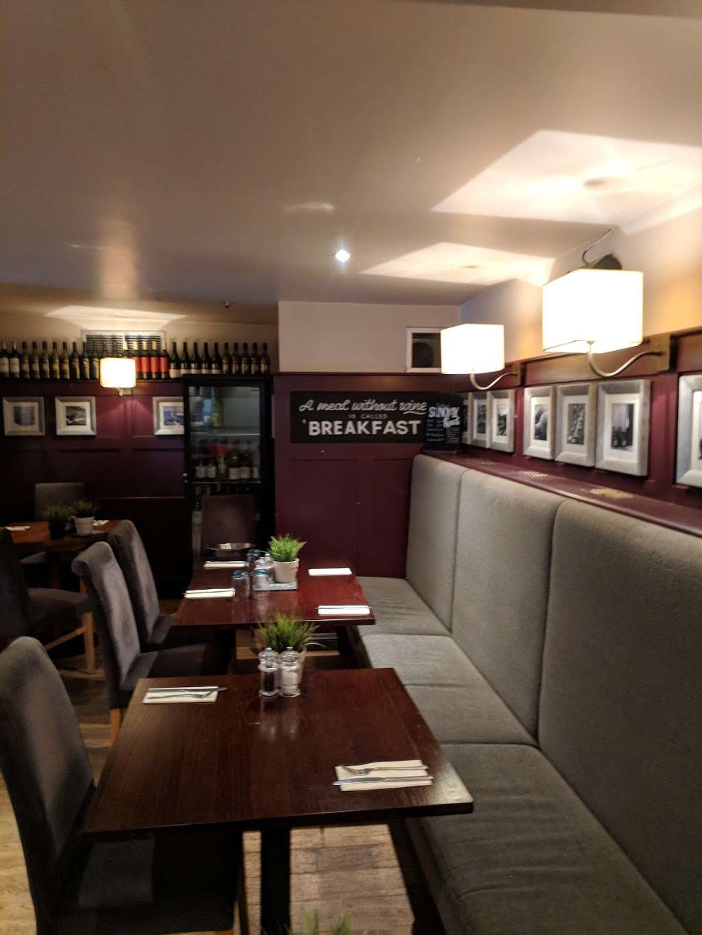 Crown Inn | School Rd, Chislehurst BR7 5PQ, UK | Phone: 020 8467 7326