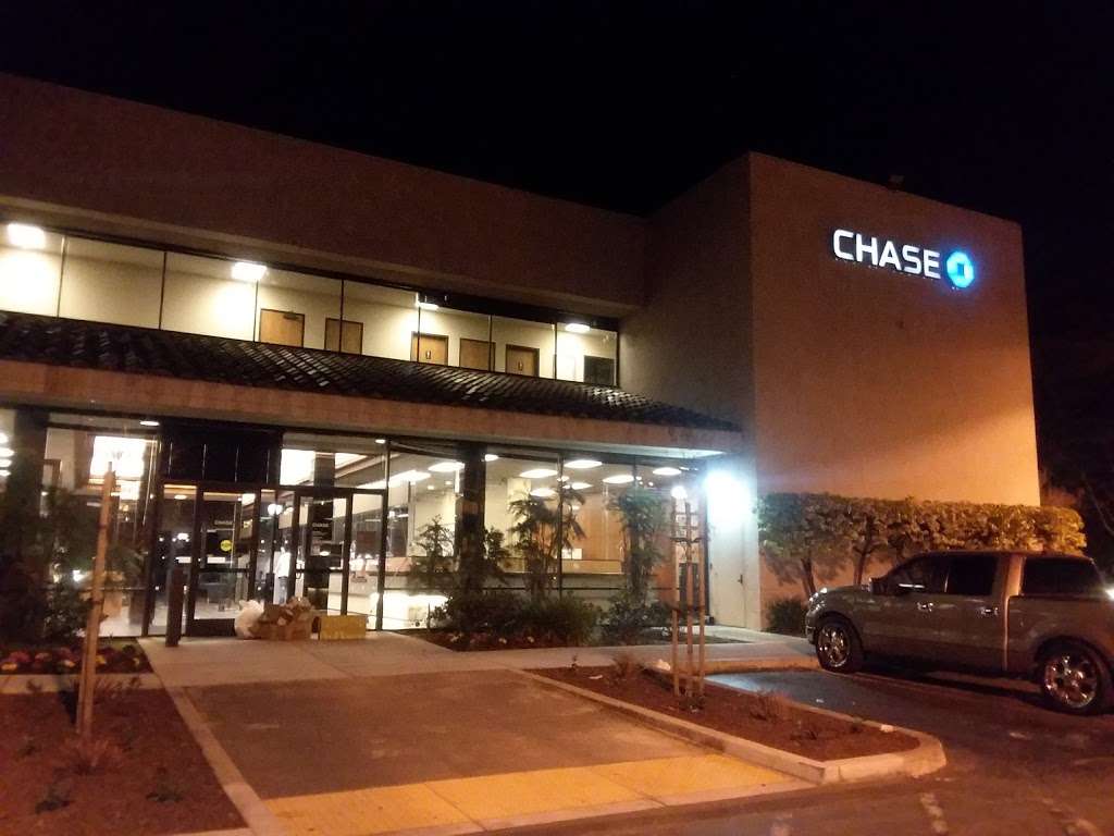 Chase Bank | 22370 Foothill Blvd, Hayward, CA 94541, USA | Phone: (510) 886-0390