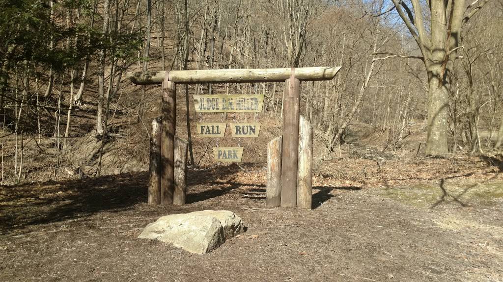 Fall Run Park | 187 Fall Run Rd, Glenshaw, PA 15116, USA | Phone: (412) 486-9700