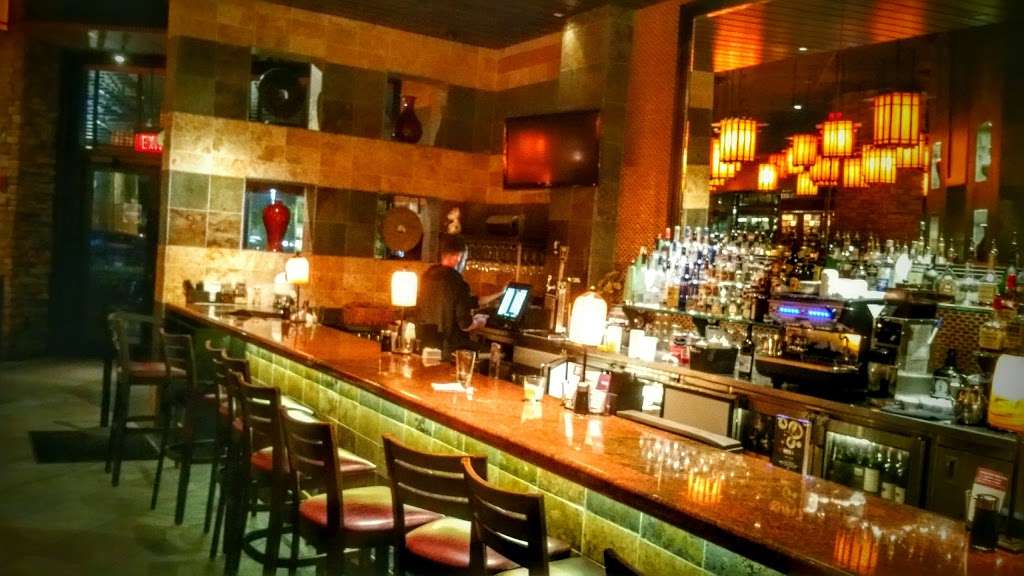 P.F. Changs | 2418 E Sunrise Blvd, Fort Lauderdale, FL 33304, USA | Phone: (954) 565-5877