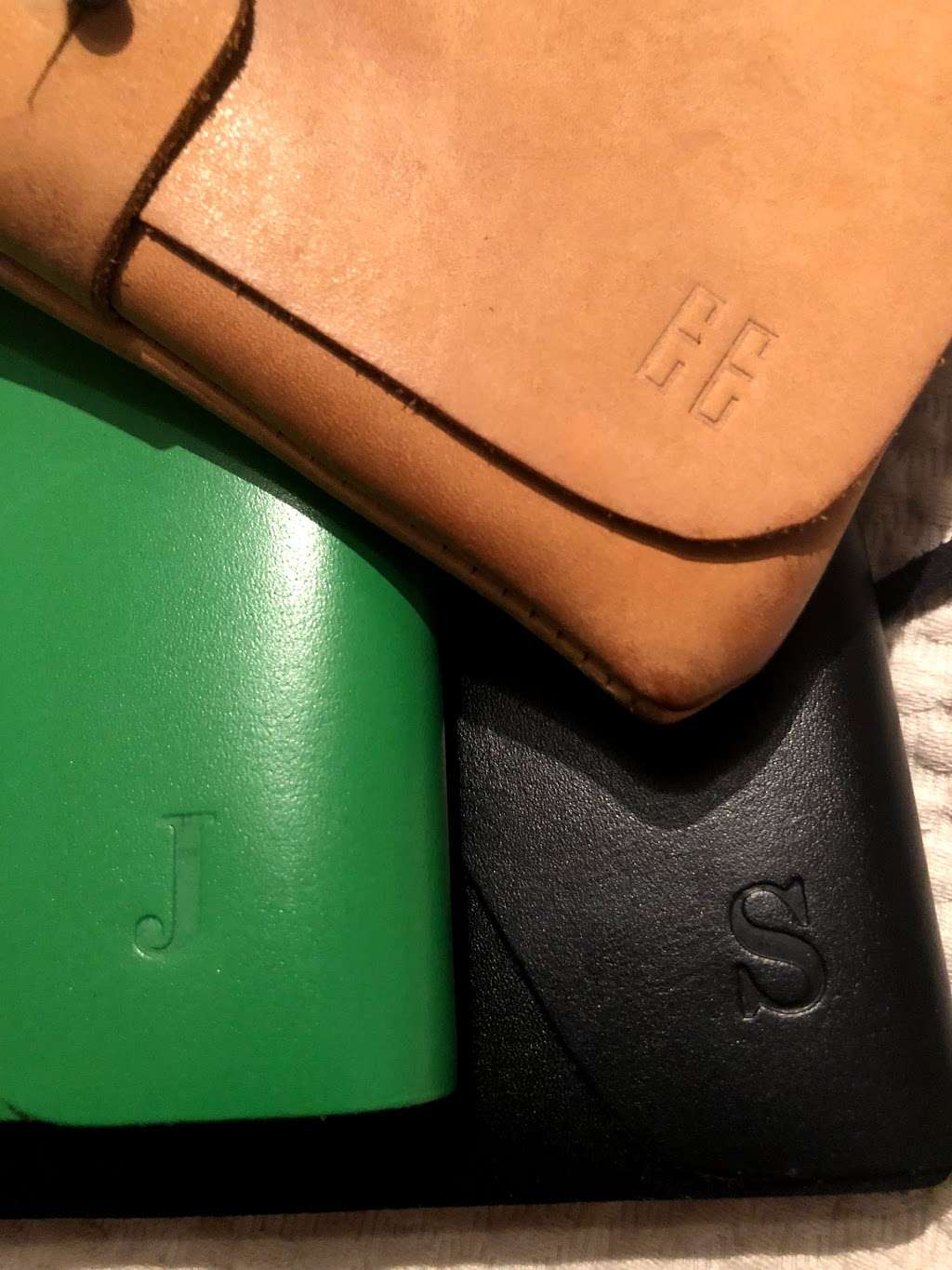 Freemans Luggage & Gifts | 2549 E Sunrise Blvd, Fort Lauderdale, FL 33304, USA | Phone: (954) 566-8115