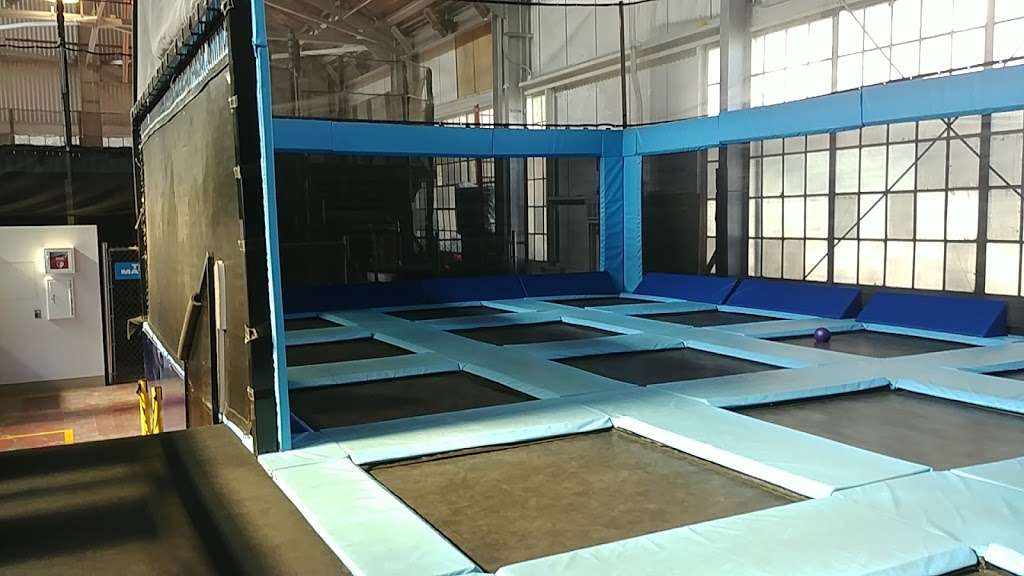 House of Air Trampoline Park | 926 Mason St, San Francisco, CA 94129 | Phone: (415) 345-9675