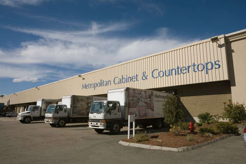 Metropolitan Cabinets & Countertops | 505 University Ave, Norwood, MA 02062, USA | Phone: (781) 949-8900