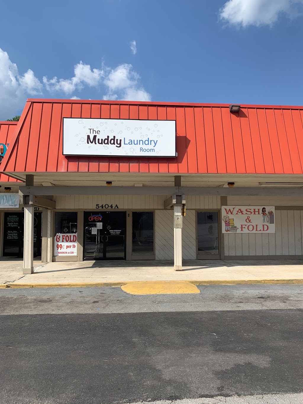 The Muddy Laundry Room | 5404 Covington Hwy Suite A, Decatur, GA 30035, USA | Phone: (678) 667-4763