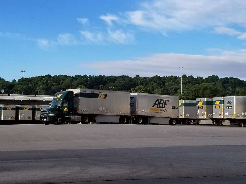 ABF Freight | 4209 Gardner Ave, Kansas City, MO 64120 | Phone: (816) 231-5388