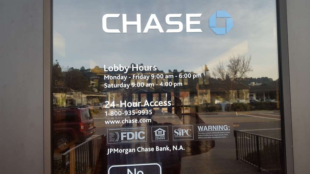 JPMorgan Chase | 1535 Tiburon Blvd, Tiburon, CA 94920 | Phone: (800) 935-9935