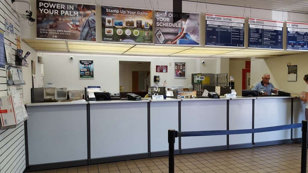 United States Postal Service - 10700 N 85th Ave, Peoria, AZ 85345