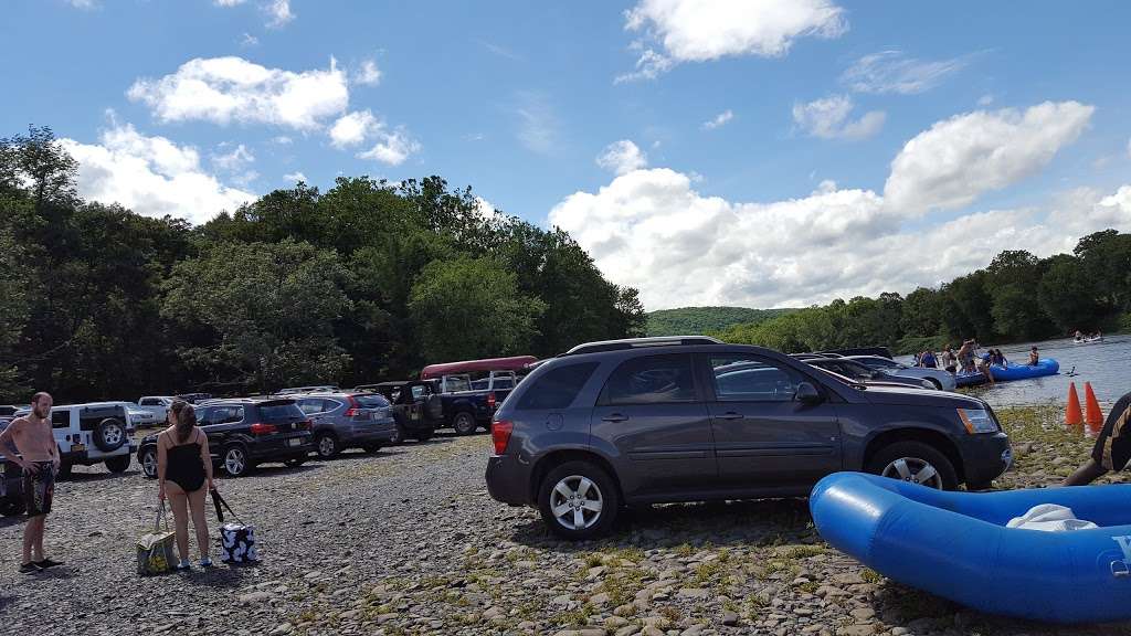 Kittatinny Canoes | 2401, 1147 Delaware Dr, Matamoras, PA 18336, USA | Phone: (570) 491-2508