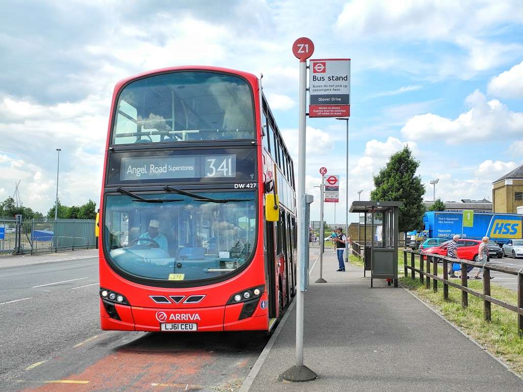 Glover Drive Tesco (Stop K) | London N18 3HF, UK