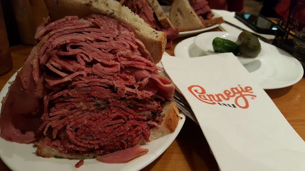 Carnegie Deli Inc | 605 Washington Ave, Carlstadt, NJ 07072, USA | Phone: (201) 507-5557