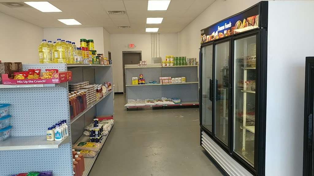 Tennehs African Braiding Salon | 5015 N Tryon St #115, Charlotte, NC 28213, USA | Phone: (704) 332-7040