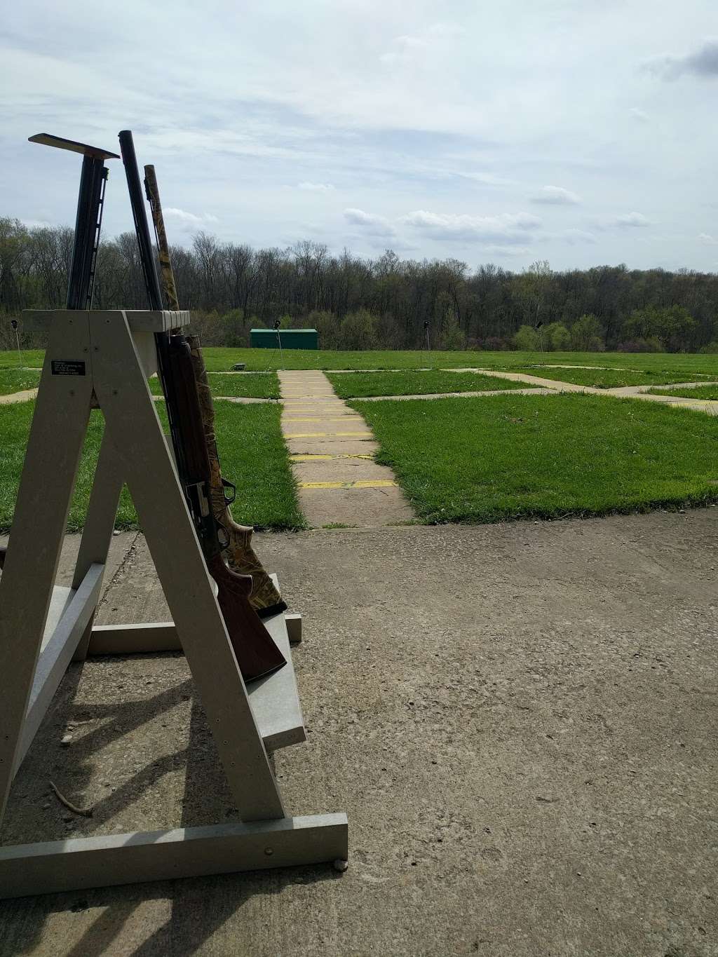 Lake Lotawana Sporstman Club | 29708 E Alley Rd, Lees Summit, MO 64086, USA | Phone: (816) 578-5376