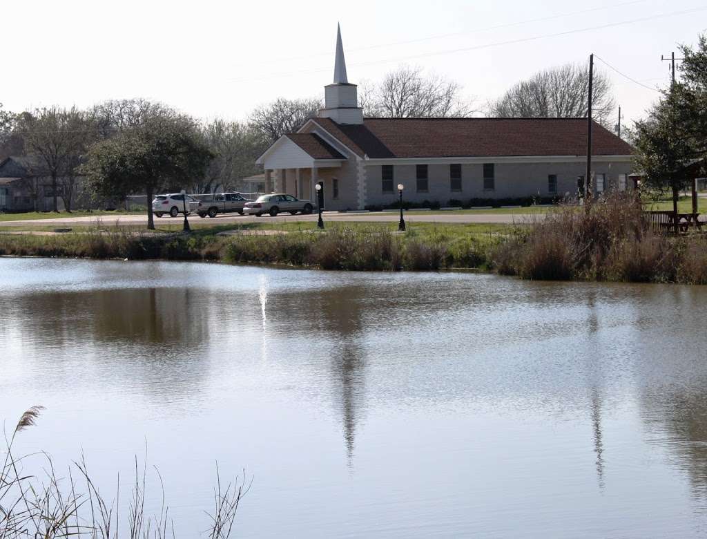 Creekside Community Church | 3023 Oyster Creek Bend, Oyster Creek, TX 77541, USA | Phone: (979) 215-2254
