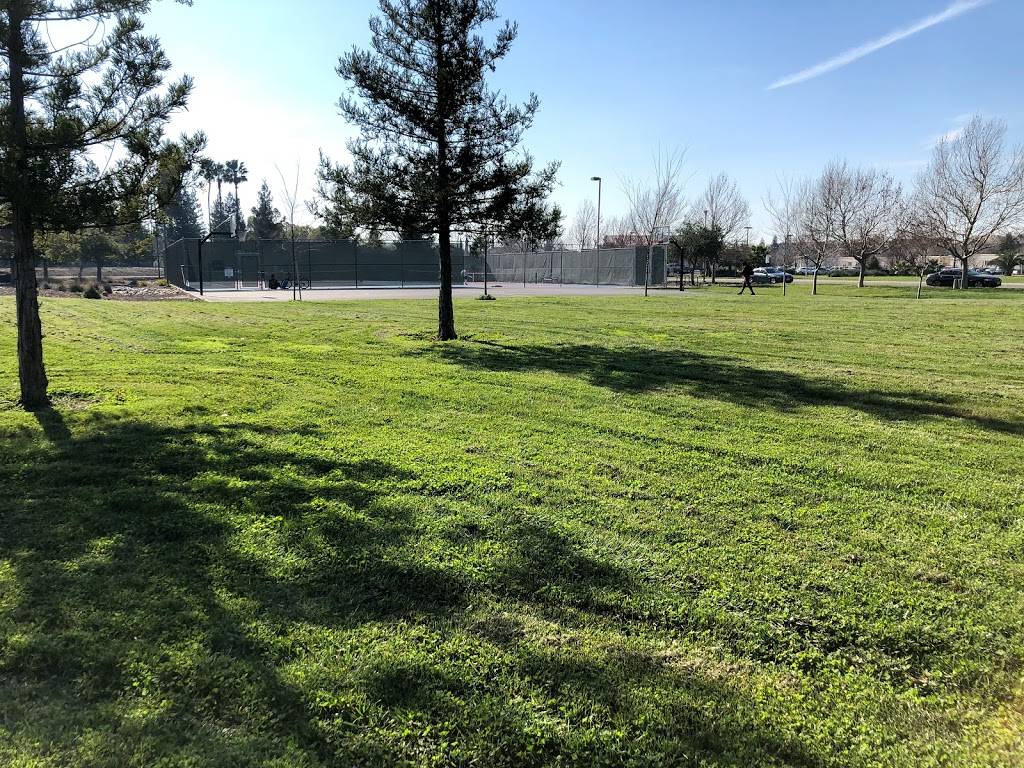 Sycamore Park | 5400 Banfield Dr, Sacramento, CA 95835, USA | Phone: (916) 808-5200