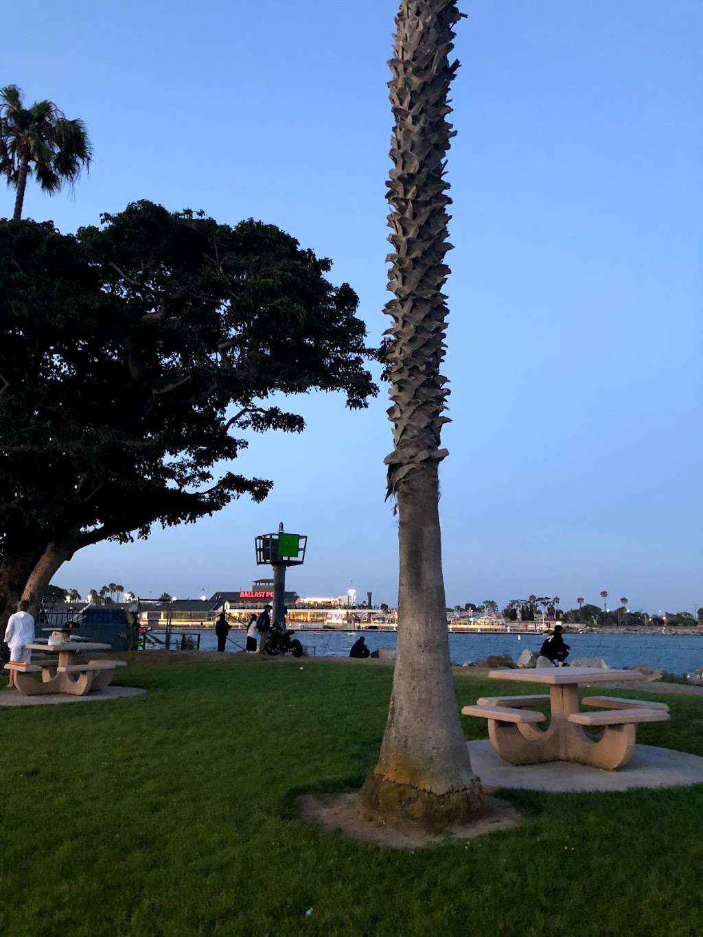 72nd Pl | Long Beach, CA 90803, USA