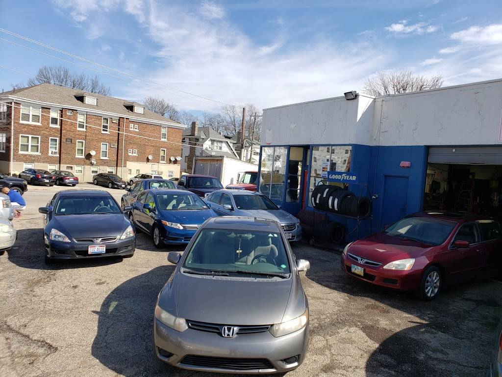 Daves Auto Care - Towing & Tire | 3998 Montgomery Rd, Cincinnati, OH 45212, USA | Phone: (513) 731-4808