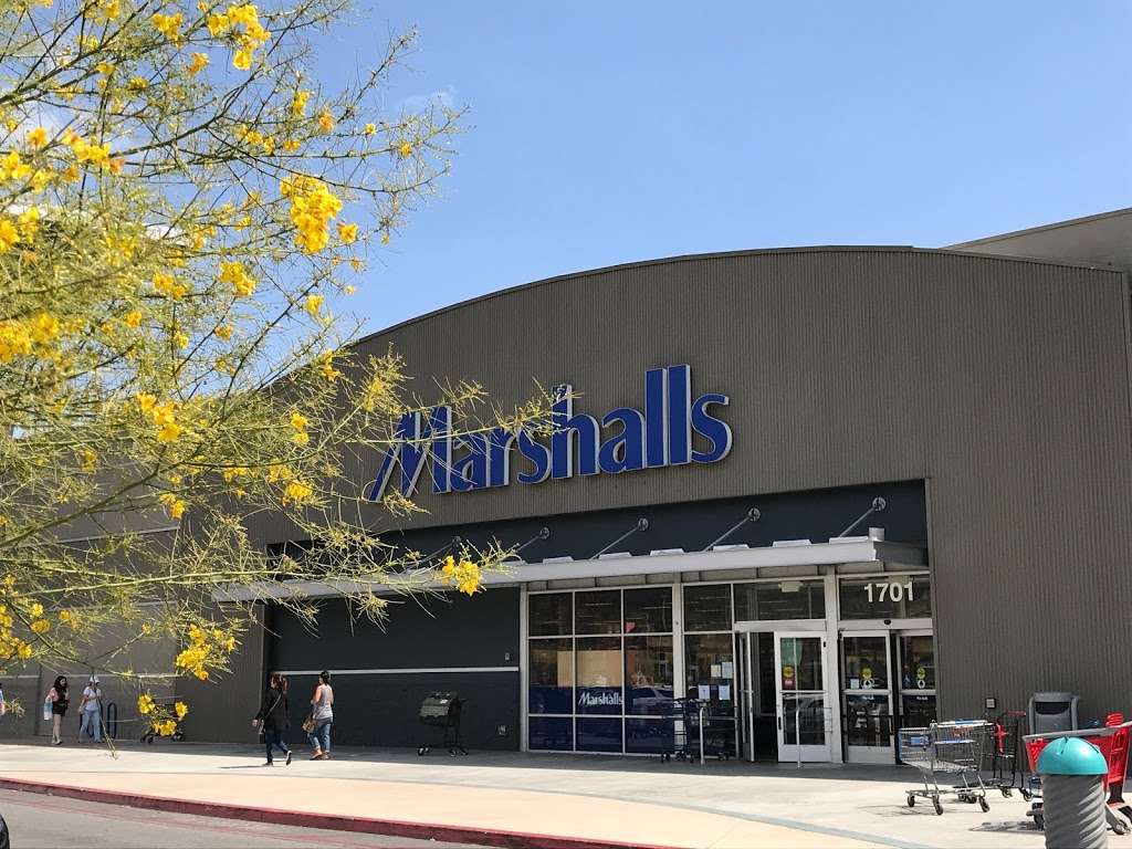 Marshalls | 1701 N Victory Pl, Burbank, CA 91504 | Phone: (818) 729-9007