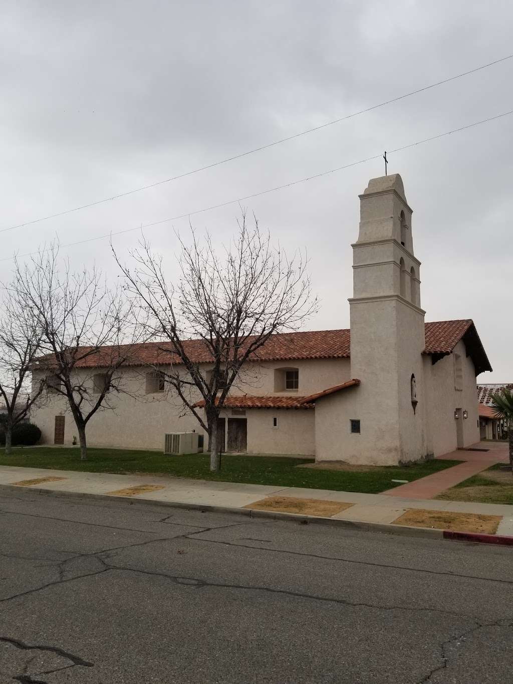 St Marys Catholic Church | 110 E Woodrow St, Taft, CA 93268, USA | Phone: (661) 765-4292