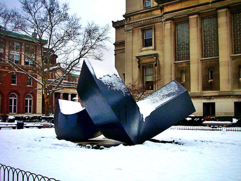 Clement Meadmore - The Curl | Photo 7 of 8 | Address: 3022 Broadway, New York, NY 10027, USA