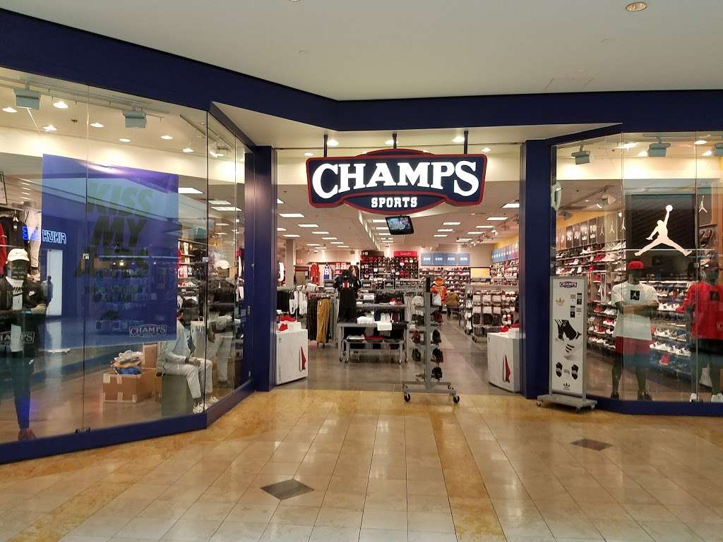Champs Sports | 1250 Baltimore Pike, Springfield, PA 19064, USA | Phone: (610) 328-3690
