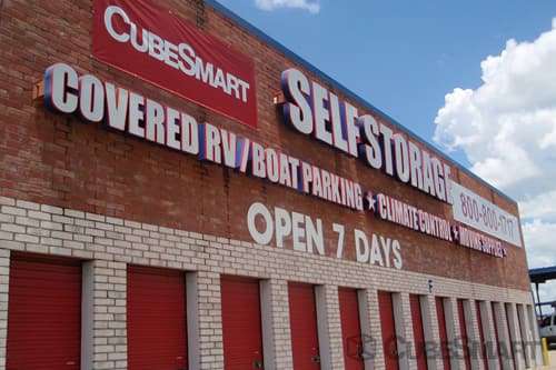 CubeSmart Self Storage | 4108 Hickory Tree Rd, Balch Springs, TX 75180, USA | Phone: (972) 286-8300