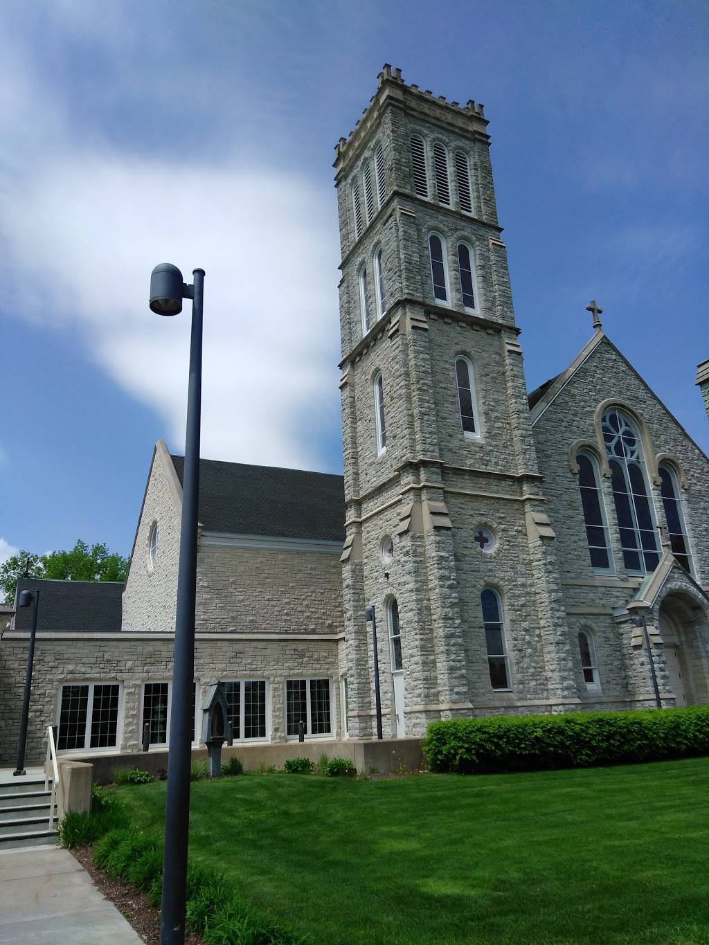 St Mary of the Lake Church | 4741 Bald Eagle Ave (church, office and mailing, 4690 Bald Eagle Ave, White Bear Lake, MN 55110, USA | Phone: (651) 429-7771