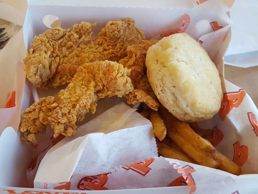 Popeyes Louisiana Kitchen | 899 N Lake Ave, Pasadena, CA 91104 | Phone: (626) 798-4734