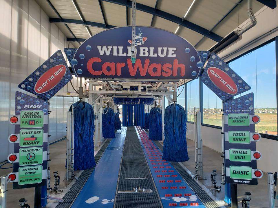 Wild Blue Car Wash - Quincy | 21435 E Quincy Ave, Aurora, CO 80015, USA | Phone: (303) 693-3235