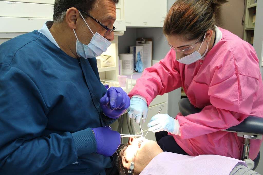 Phillip Dental Implant & Cosmetic Center | 34 Thoreau Dr, Freehold, NJ 07728, USA | Phone: (732) 303-7900