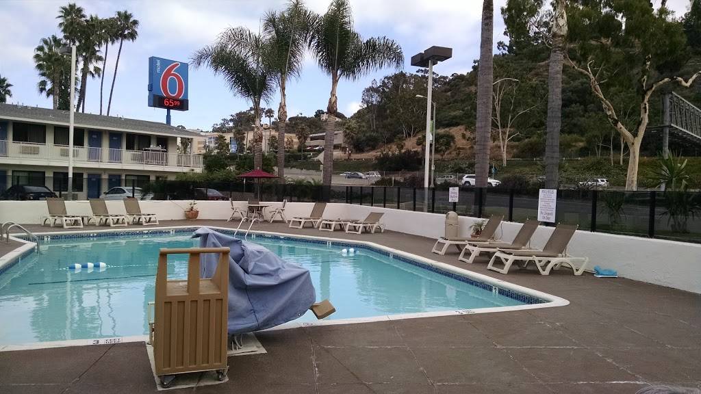 Motel 6 San Diego, CA - Hotel Circle - Mission Valley | 2424 Hotel Cir N, San Diego, CA 92108, USA | Phone: (619) 296-1612