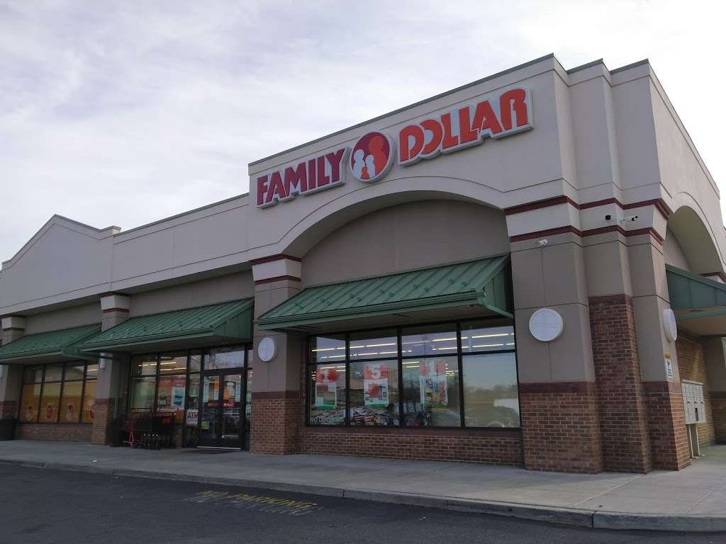 Family Dollar | 1360 Hanover Ave, Allentown, PA 18109 | Phone: (610) 820-9570