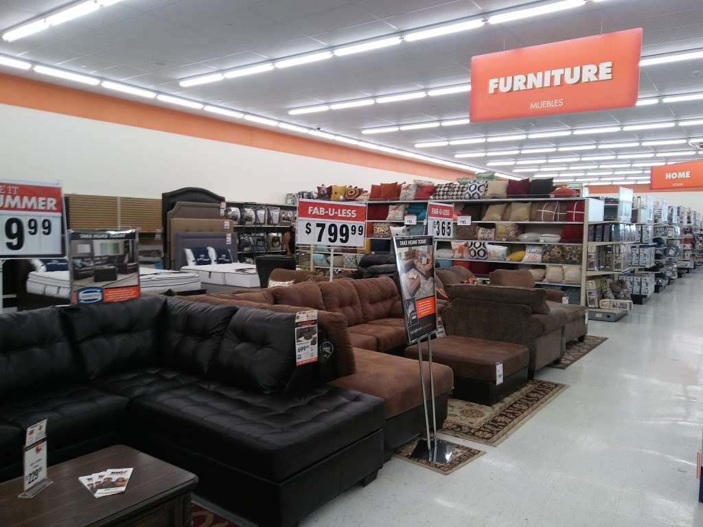 Big Lots | 1731 Ritchie Station Ct, Walker Mill, MD 20743 | Phone: (301) 499-1509